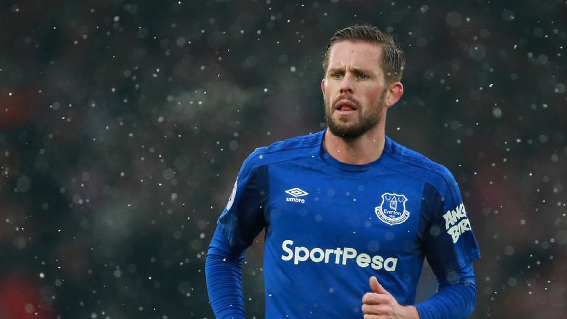 阿劳霍，当大场面先生降临曼城与利物浦的史诗战场