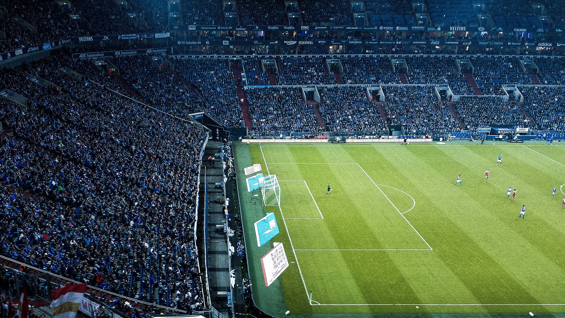 欧冠淘汰赛焦点战,掘金完胜步行者,当篮球场成为欧洲战场