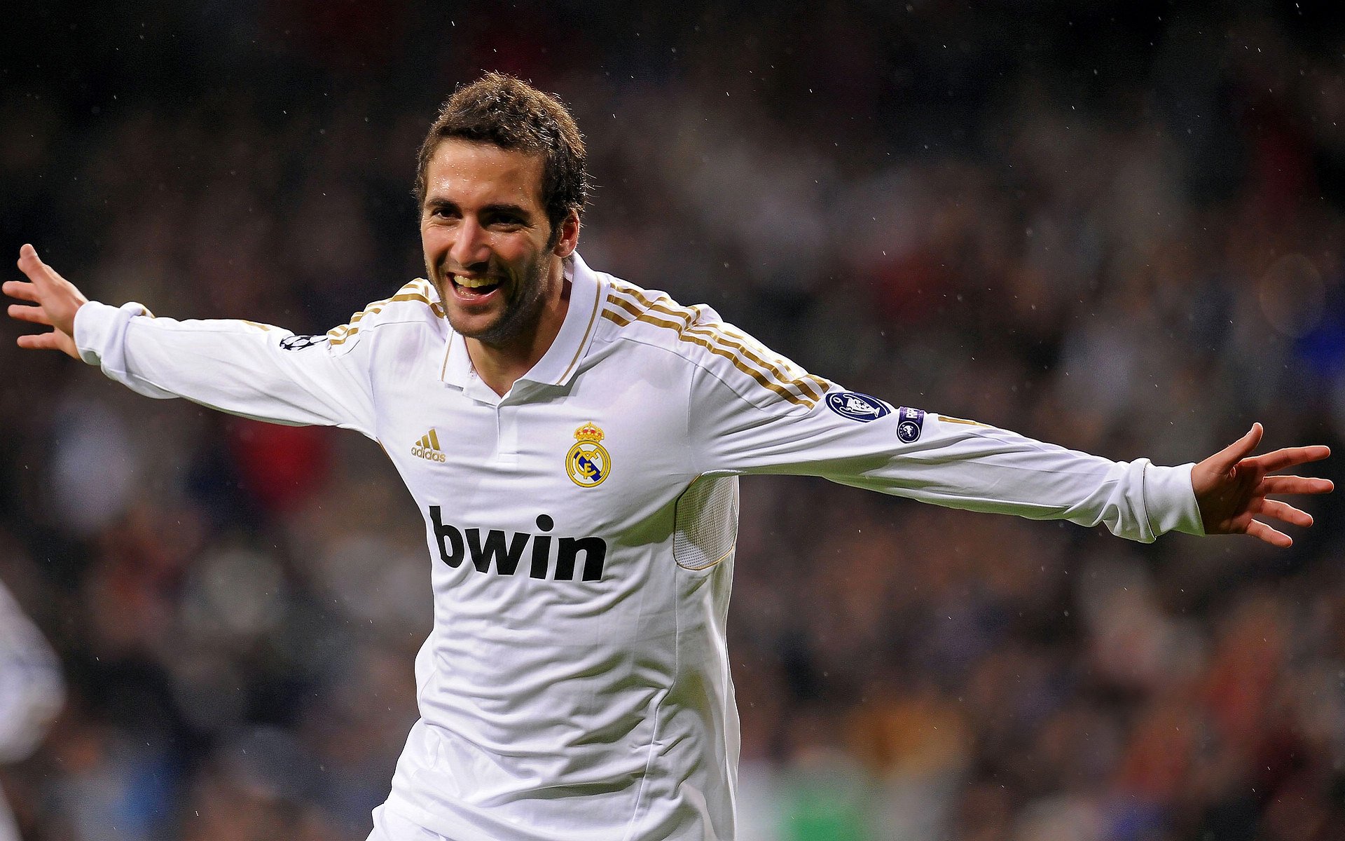 特奥一剑封喉，当非洲雄狮倒在智利手术刀下